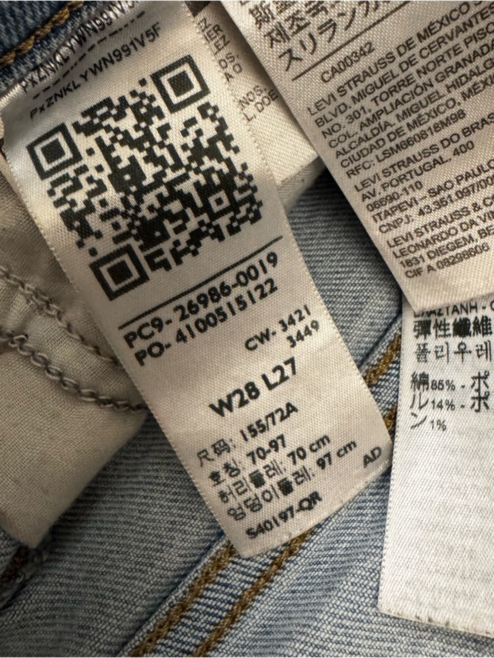 Levi’s Wedgie Fit High Rise Mom Jeans Light Wash W28 L27 NEW Condition - Picture 6 of 13